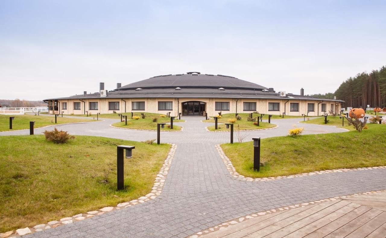 Bed and Breakfast Dubingiu Zirgynas Dubingiai Exterior foto
